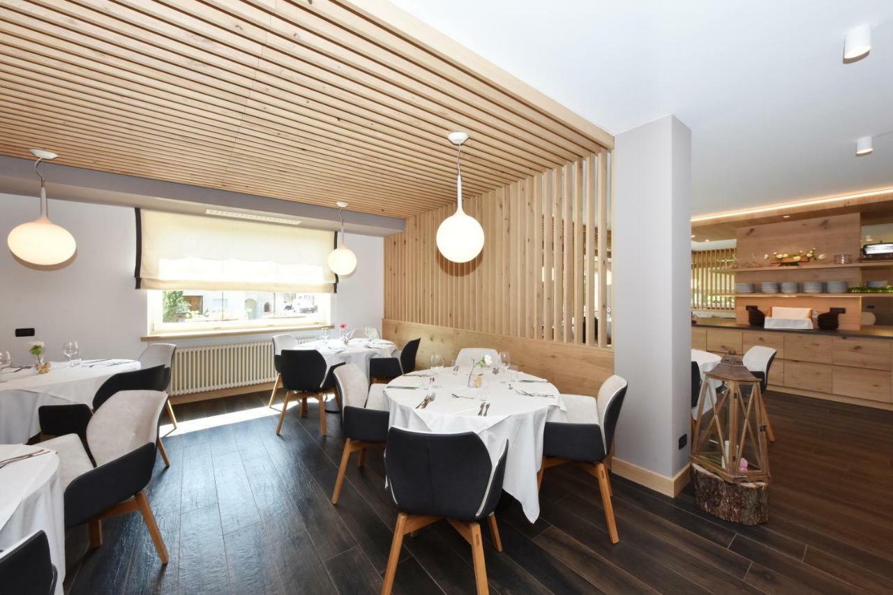 X Alp Hotel 4*